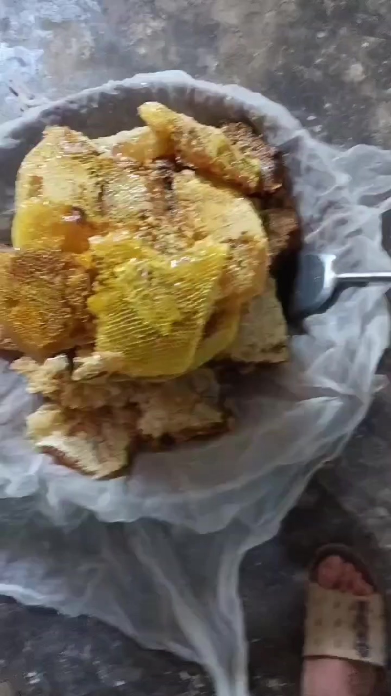 正宗宜昌农村土产蜂蜜农户自产自销