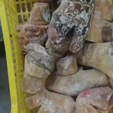 出售牛蹄连块