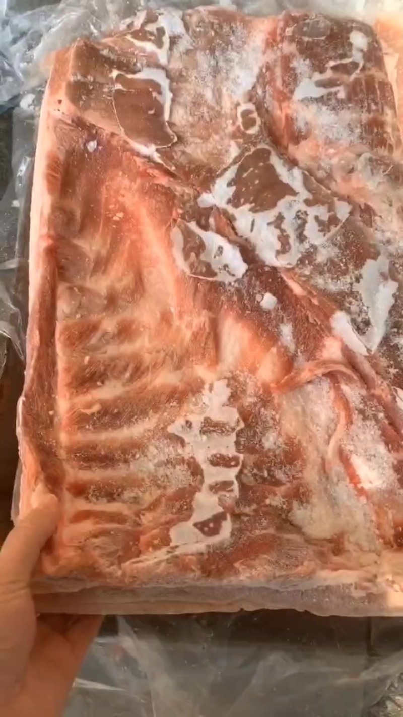 带皮大五花