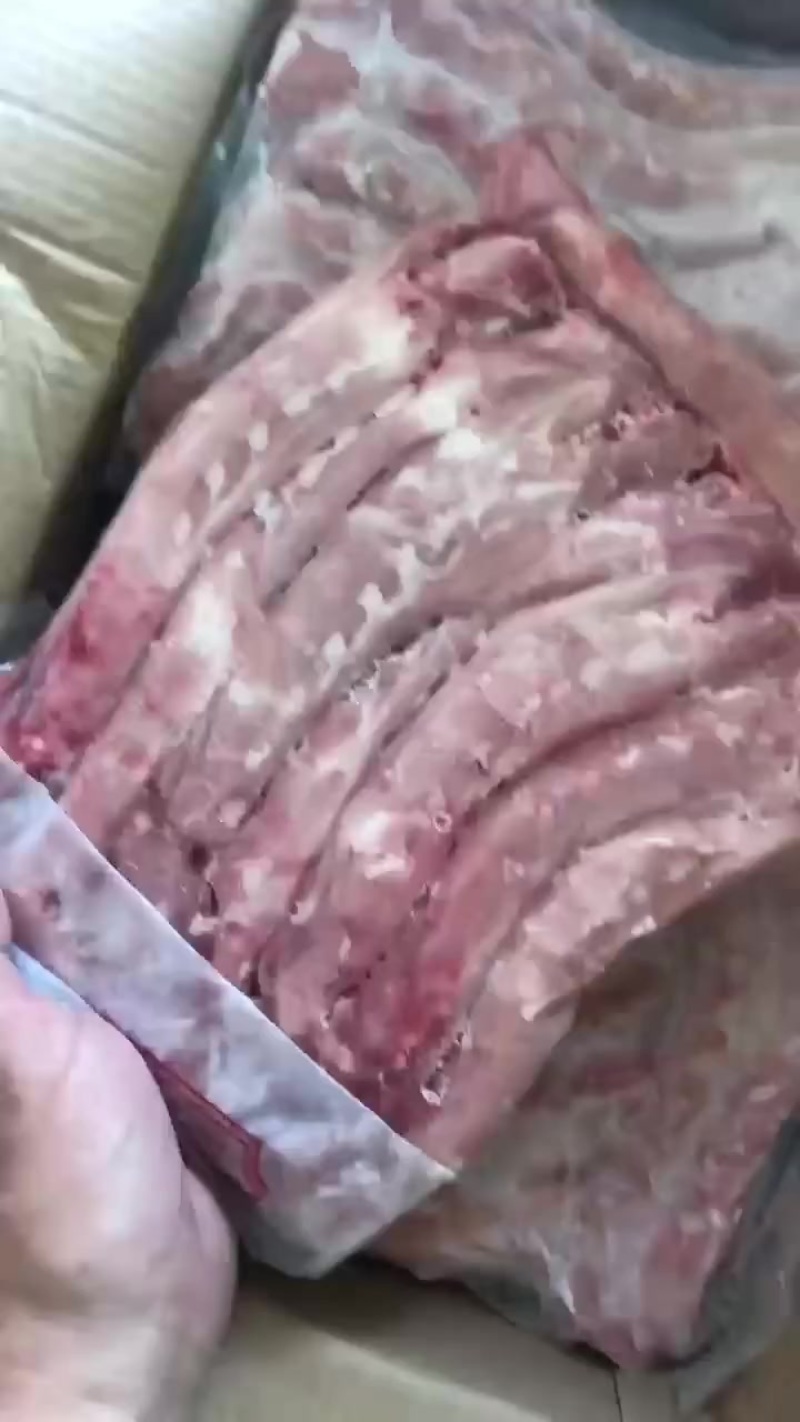 厂家二级鸭脖两吨