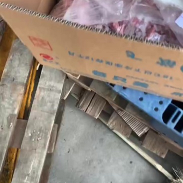 仔鹅头大量有货，新货，价格优