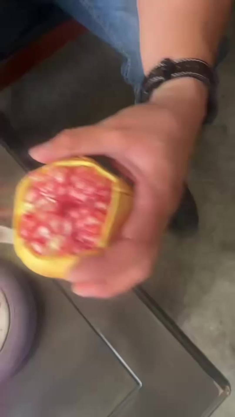 软籽石榴