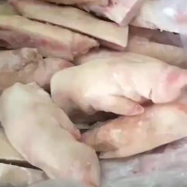 劈半猪蹄